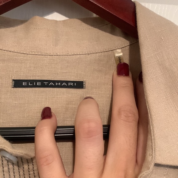 Pre-loved 100% linen long sleeve button up - Picture 2 of 4